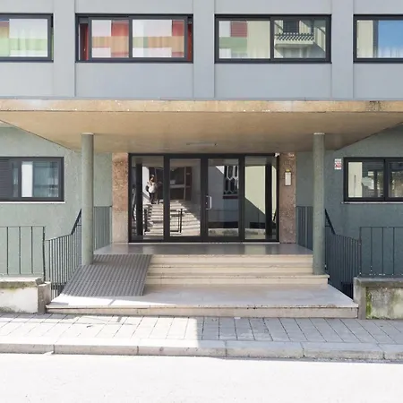 Kopke 113, Local & Spacious 2bed 公寓