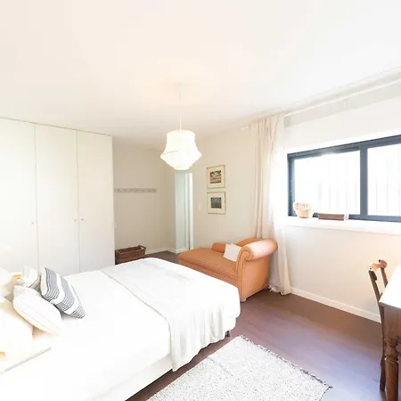 Kopke 113, Local & Spacious 2bed Apartment