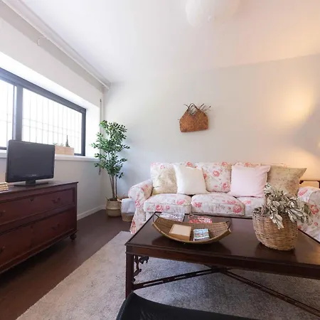 Kopke 113, Local & Spacious 2bed Oporto