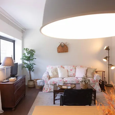 Kopke 113, Local & Spacious 2bed * Oporto