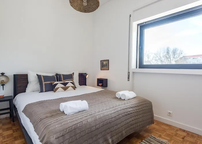 Lejlighed Kopke 113, Local & Spacious 2bed