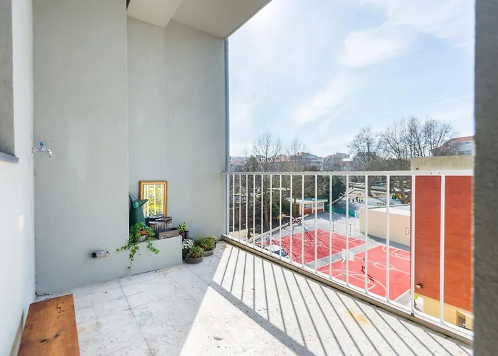 Kopke 113, Local & Spacious 2bed * بورتو