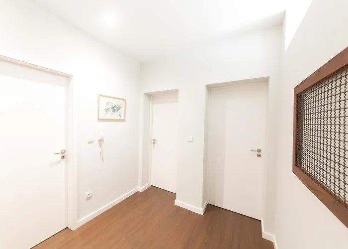 Kopke 113, Local & Spacious 2bed * بورتو