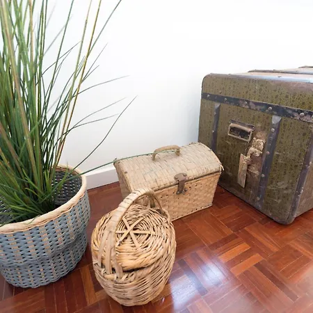 Kopke 113, Local & Spacious 2bed 포르투