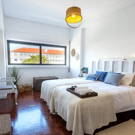 Kopke 113, Local & Spacious 2bed * 포르투