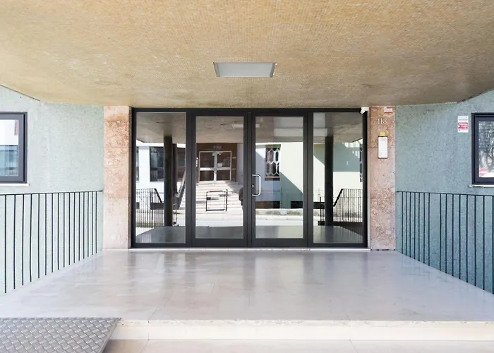 Daire Kopke 113, Local & Spacious 2bed