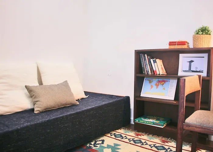 Kopke 113, Local & Spacious 2bed *