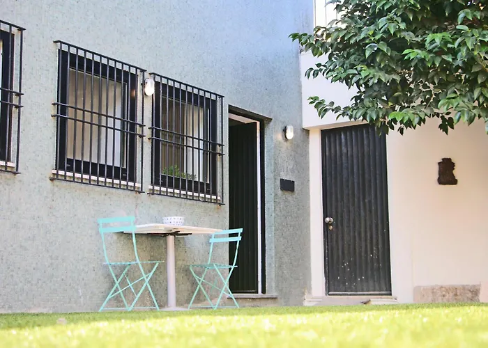 Kopke 113, Local & Spacious 2bed Daire